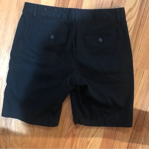▪️ANN TAYLOR Original Walking Shorts - Picture 3 of 5